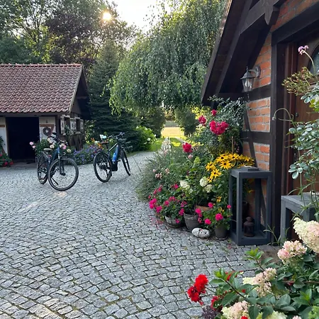 Dworek Szyszki - Kaszuby * Liniewko