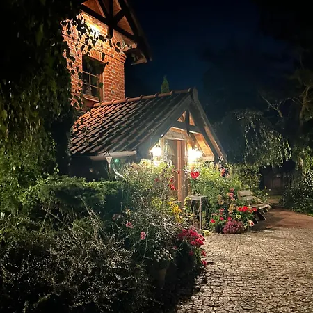 Dworek Szyszki - Kaszuby بيت للعطل